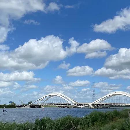 Casa Canna 住宿加早餐酒店 3*